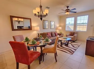 Courtyard Retreat Villa Davenport